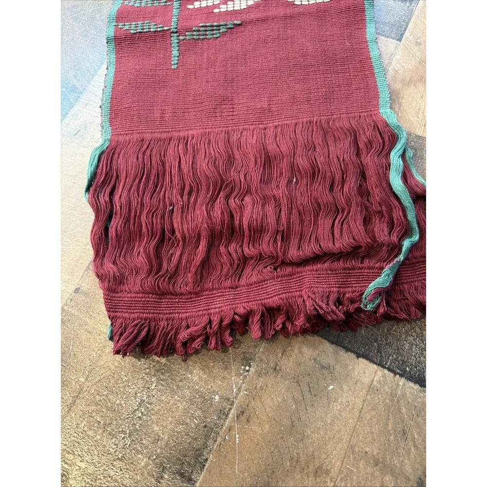 The Unbranded Brand vintage christmas